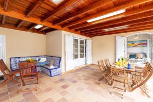 Posedenie v ubytovaní Villa Jusapa by Villa Plus