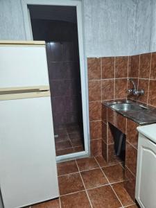 Kuchyň nebo kuchyňský kout v ubytování Guest house 2 floor