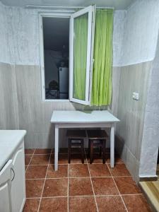 Fotografie z fotogalerie ubytování Guest house 2 floor v destinaci Batumi + 37 fotografií