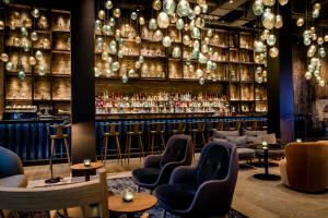 Posezení v ubytování Motel One Hamburg-Fleetinsel