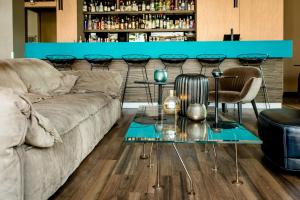 Posezení v ubytování Motel One München-Garching