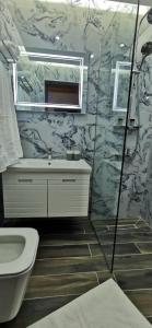 Ένα μπάνιο στο Hazmurat Hotel