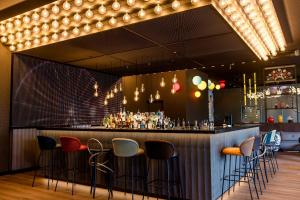Lounge alebo bar v ubytovaní Motel One Wien-Prater