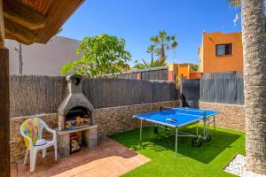 Patio alebo iná vonkajšia časť ubytovania Villa Casablanca by Villa Plus