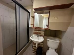 Vannituba majutusasutuses Hostal Posada Del Sol