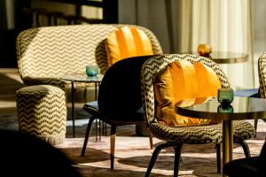 Posezení v ubytování Motel One Aachen