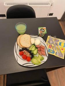 Jídlo v hotelu nebo okolí