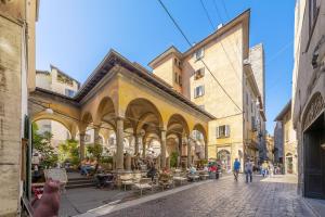 Η γειτονιά γύρω από ή μία γειτονιά κοντά σε αυτό το διαμέρισμα