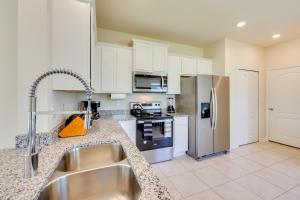 Gallery image of Sunny St Augustine Getaway with Patio and Pool Access in Saint Augustine +23 photos