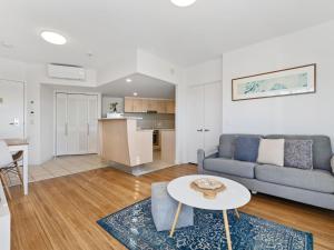 Kuchyň nebo kuchyňský kout v ubytování RESORT ON THE BEACH 2214/2215