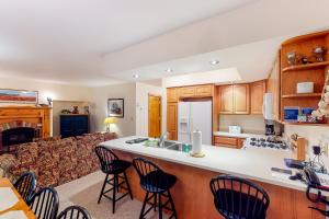 Φωτογραφία από το άλμπουμ του Summit Solitude & Latitude Adjustment σε Jay +29 φωτογραφίες