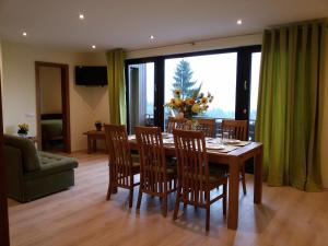 Posezení v ubytování Haus Mansaura