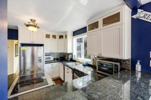 Φωτογραφία από το άλμπουμ του Captain's Quarters and Cabins σε Depoe Bay