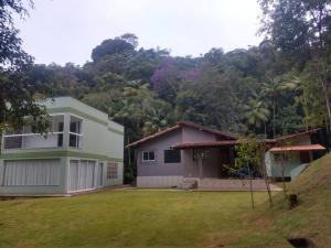 Bangunan di mana terletaknya rumah percutian