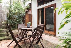 Κήπος έξω από το Dove Studio with Garden Patio