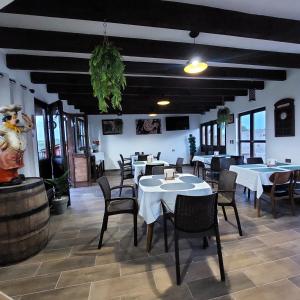 Restaurace v ubytování Cabañas Big Mountain