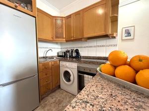 Kuchyňa alebo kuchynka v ubytovaní Marina Sol - CABO ROIG