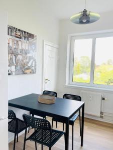 Dining area sa apartment