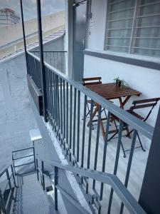 En balkong eller terrasse på GRAYHAUS INN Ipoh