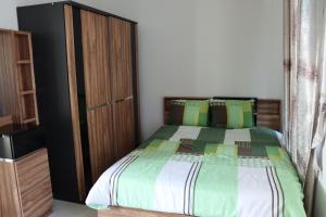 Postel nebo postele na pokoji v ubytování Hua Hin, Pool Villa, Nice Breeze 7