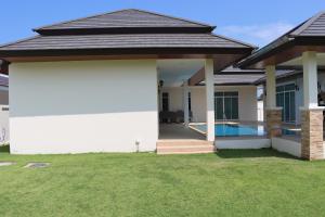 Bazén v ubytování Hua Hin, Pool Villa, Nice Breeze 7 nebo v jeho okolí