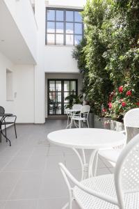 Patio nebo venkovní prostory v ubytování NTARTEI