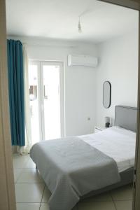 Gallery image of Nefeli Elegant Apartments in Karpathos Town +18 photos