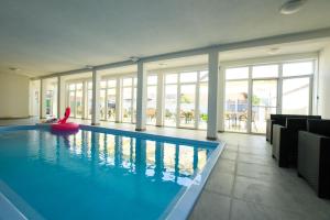 Piscina di Olymp Apartmani o nelle vicinanze