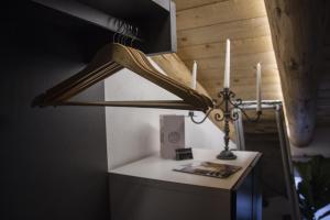 A kitchen or kitchenette at Hotel Dal Menga
