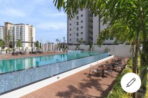 Swimmingpoolen hos eller tæt på Deluxe Suites 5, 2-4 pax , Netflix, Georgetown