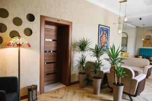 O zonă de relaxare la AVIOR Garni Hotel