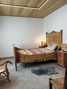 Ένα ή περισσότερα κρεβάτια σε δωμάτιο στο SUITE203