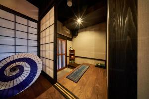 Foto dalla galleria di おやど紀伊国屋 丸山町 庭 a Nagasaki