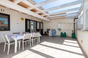 Balkón nebo terasa v ubytování Mazzeo beach house 2