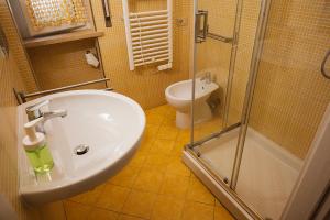 Koupelna v ubytování B&B Pisaland