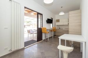 Kuchyň nebo kuchyňský kout v ubytování Mazzeo beach house 2