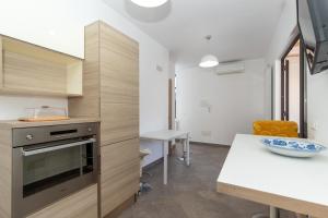Kuchyň nebo kuchyňský kout v ubytování Mazzeo beach house 2