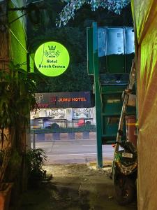 Fotografie z fotogalerie ubytování Hotel Beach Crown Juhu v Bombaji