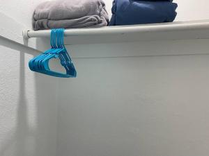 Fotografie z fotogalerie ubytování Contemporary 1-Bedroom Private Bungalow Walk to Armature & Riverwalk v destinaci Tampa