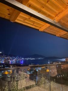 Φωτογραφία από το άλμπουμ του Crown Deluxe Property στους Αγίους Σαράντα +24 φωτογραφίες