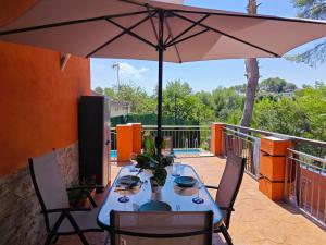 Balkón nebo terasa v ubytování Relax House Barcelone