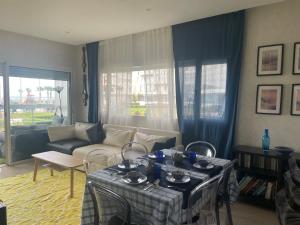 Fotografie z fotogalerie ubytování Nice appartement with a view on the sea and the pool v destinaci Džadída + 44 fotografií