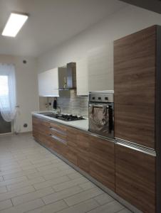 Dapur atau dapur kecil di Casa vacanze via Brindisi