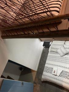 a couple of bunk beds in a room at Hostel Once Once in Villa de Leyva