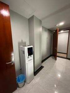 TV a/nebo společenská místnost v ubytování Zitro Hotel