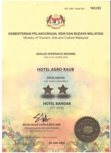 um bilhete para um hotel banayanayanayanayanayanayanayanayanayanayanalamalamalam em Hotel Raub Agro em Raub