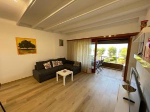 Gallery image of Casa di Paolino in Porto Valtravaglia +46 photos