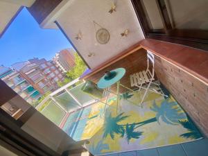 Balcone o terrazza di Barcelona Chic Apartments- Free PARKING - 10 min from BCN city centre by metro