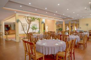 Restaurace v ubytování Khách sạn Ngân hàng - Bank Hotel