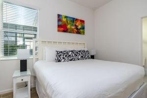 Ein Bett oder Betten in einem Zimmer der Unterkunft Private Pool Homes